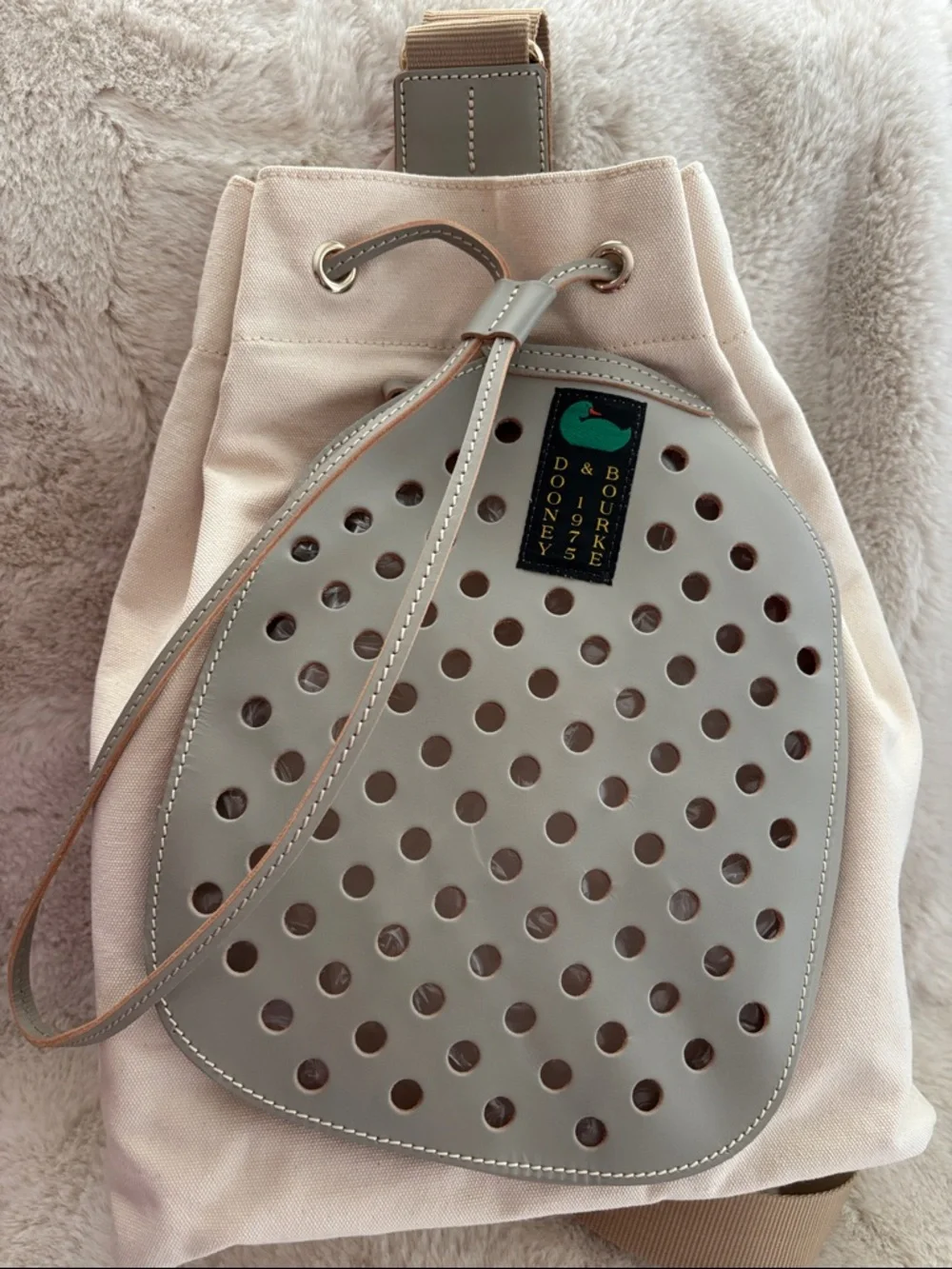 NWOT Dooney & Bourke Cream Canvas Pickleball Sling Drawstring Tote - Picture 2 of 4